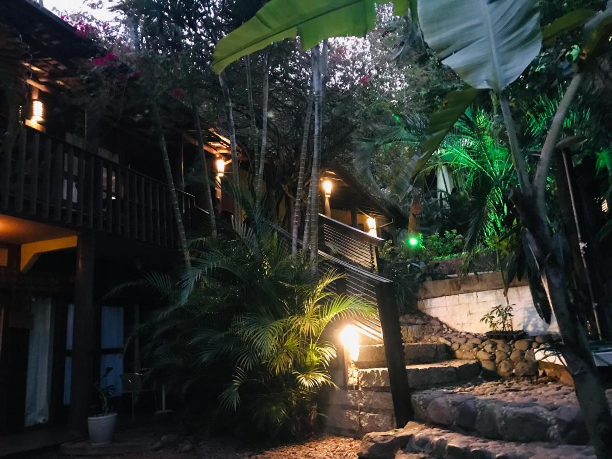 Pousada Aloha Beach House 프라이아도로사 외부 사진